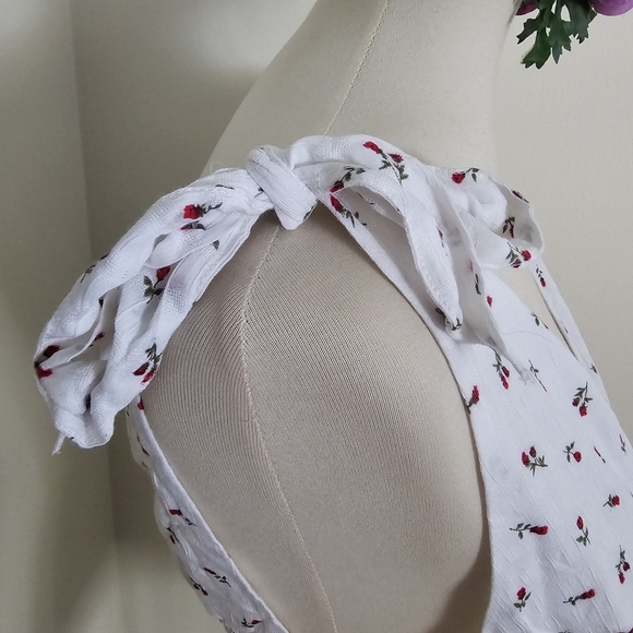 NWT Forever 21 Floral Tie Strap Crop Top - Picture 6 of 8